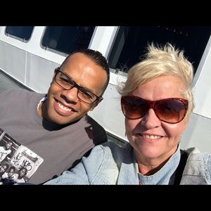 Meet your Posher, Sarah